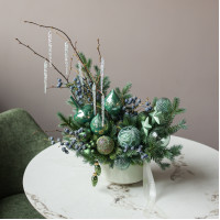 017i. Интерьерная композиция с изумрудно-синим декором в кашпо