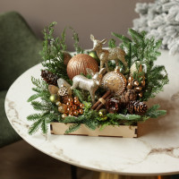 030. Новогодняя композиция с двумя блестящими оленятами