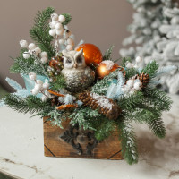 040. Новогодняя композиция с филином в деревянном ящичке