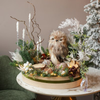 067. Новогодняя композиция с лесной пушистой совуньей и огоньками