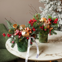 081. Новогодняя композиция в стакане с красно-оранжевым пряным декором  