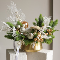 106. Композиция с бело-золотым декором с птицейй и жемчужным грибочком