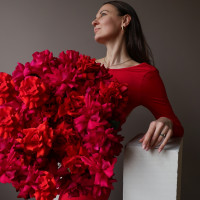 Букет с миксом французских роз фуксия и роз Нина