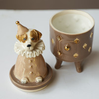 Авторская шкатулка с королевским бежевым псом (фарфор)