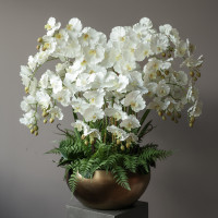 Объёмная композиция в интерьер из белых орхидеи-премиум