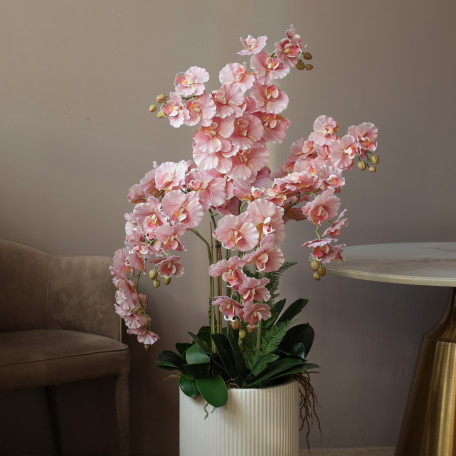 Напольное кашпо с розовыми орхидеями и зеленью высотой 130 см