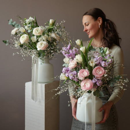 ВАЗЫ С ЦВЕТАМИ