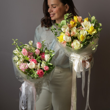 Букет весенний с миксом первоцветов