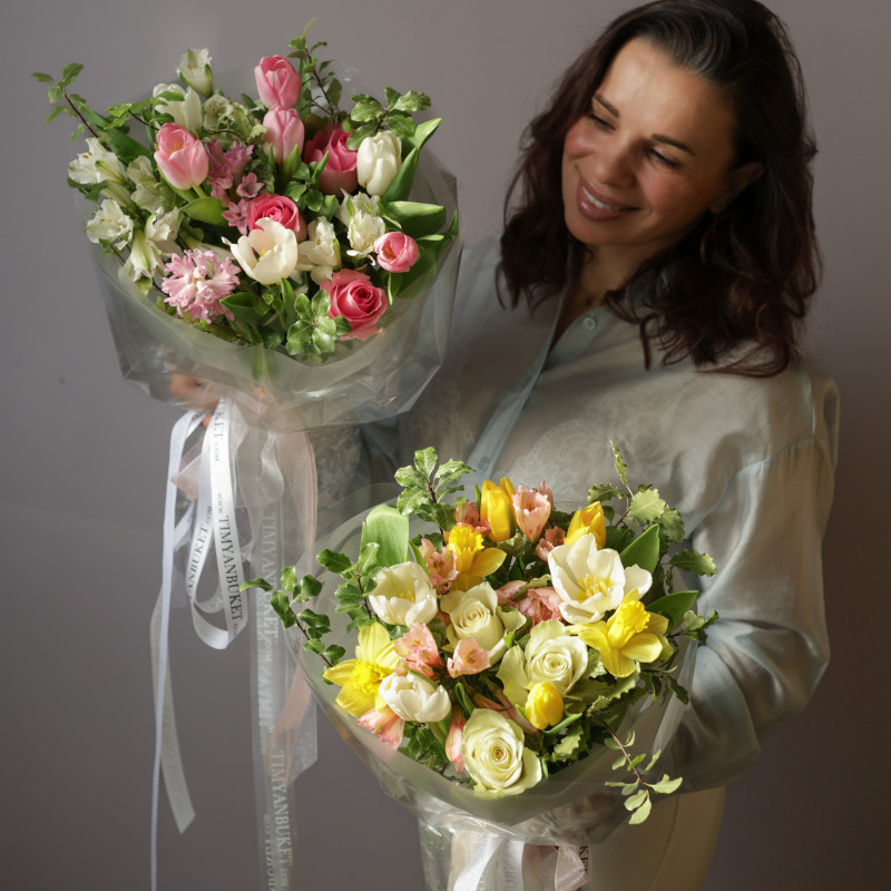 Букет весенний с миксом первоцветов