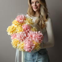 Нежный букет из французских роз