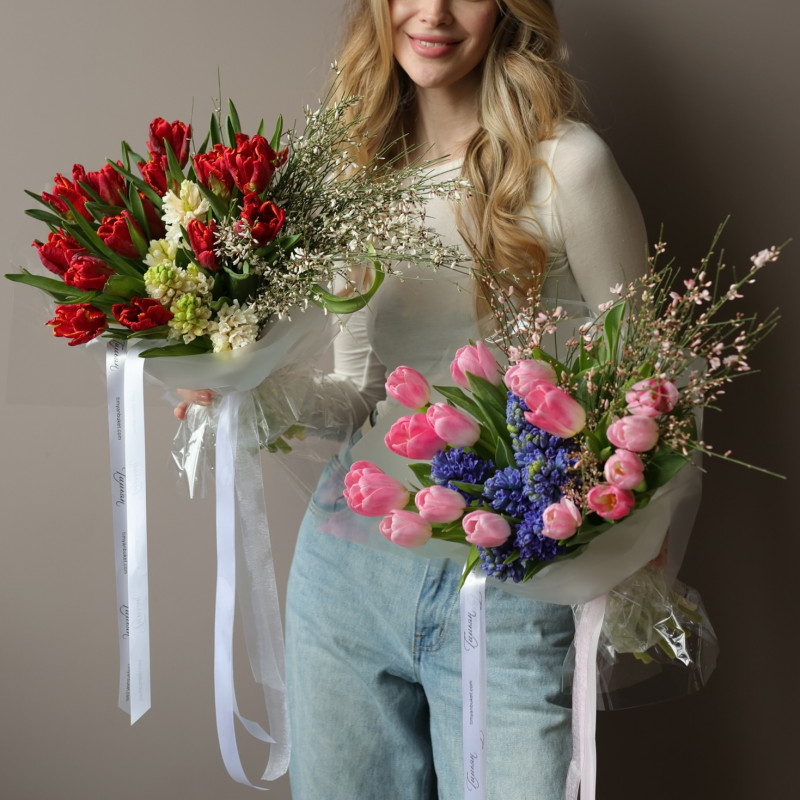 Букет с ароматными гиацинтами и тюльпанами (в асс.)