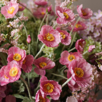 Интерьерная композиция  Летний сад в металлическом вазоне в английском стиле  (искусственные цветы)