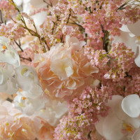 Интерьерная объемная композиция с белыми орхидеями и гортензией (искусственные цветы)