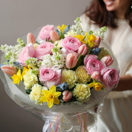 ВЕСЕННИЕ БУКЕТЫ