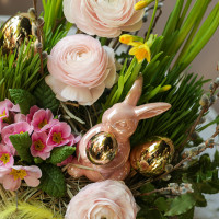 Пасхальная композиция в керамическом кашпо