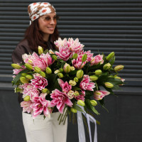 Монобукет пионовидных лилий, 19 шт