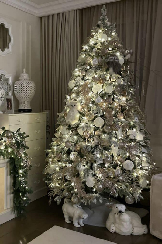 Елка с оформлением МИШКИ НА СЕВЕРЕ, 250-300 см