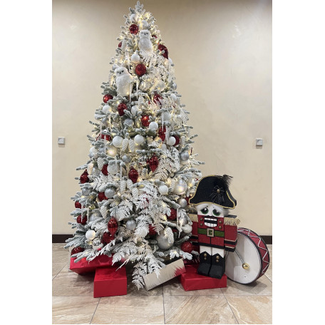 Елка с оформлением СОВЫ, бел-красная, с щелкунчиком, 210-250 см